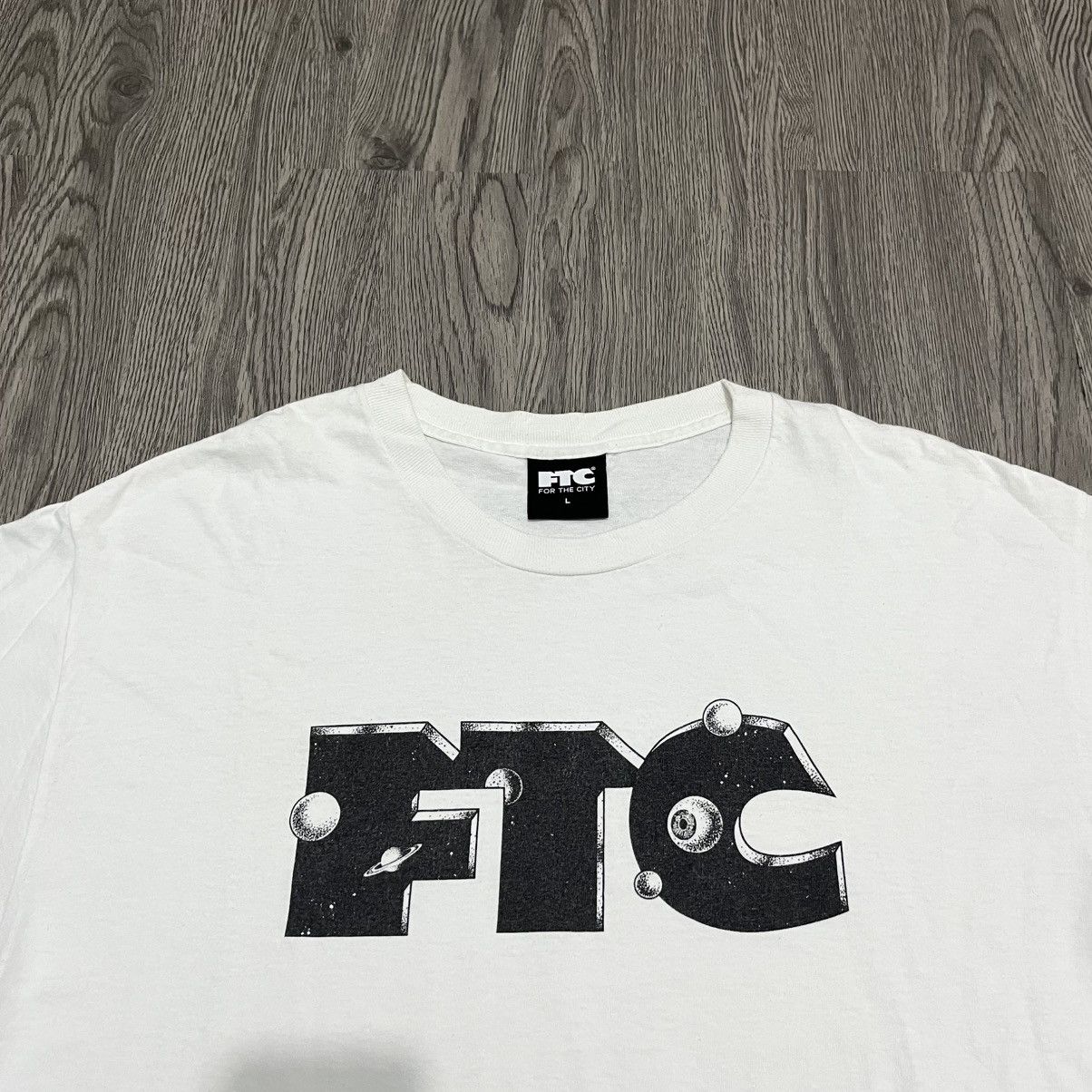 FTC For The City Galaxy Font T-shirt Size US L / EU 52-54 / 3 - 2 Thumbnail