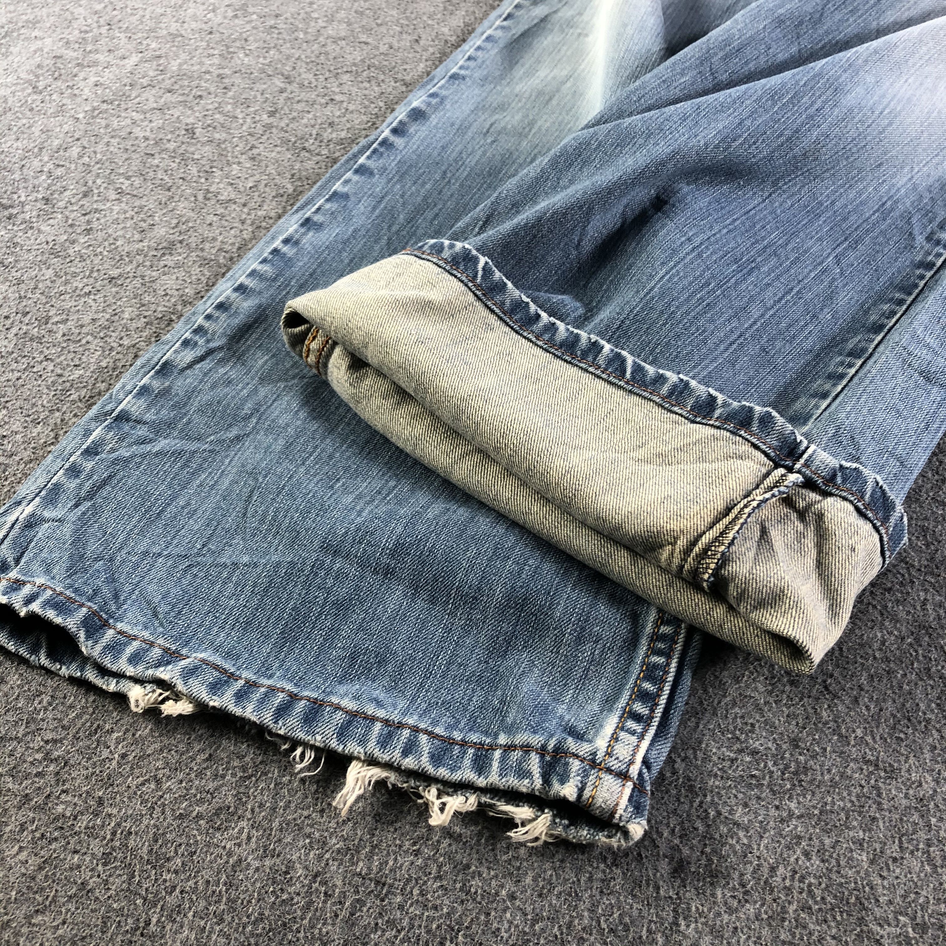 Levi's Vintage Blue Wash Levis 527 Jeans-J3062 Size US 35 - 7 Thumbnail