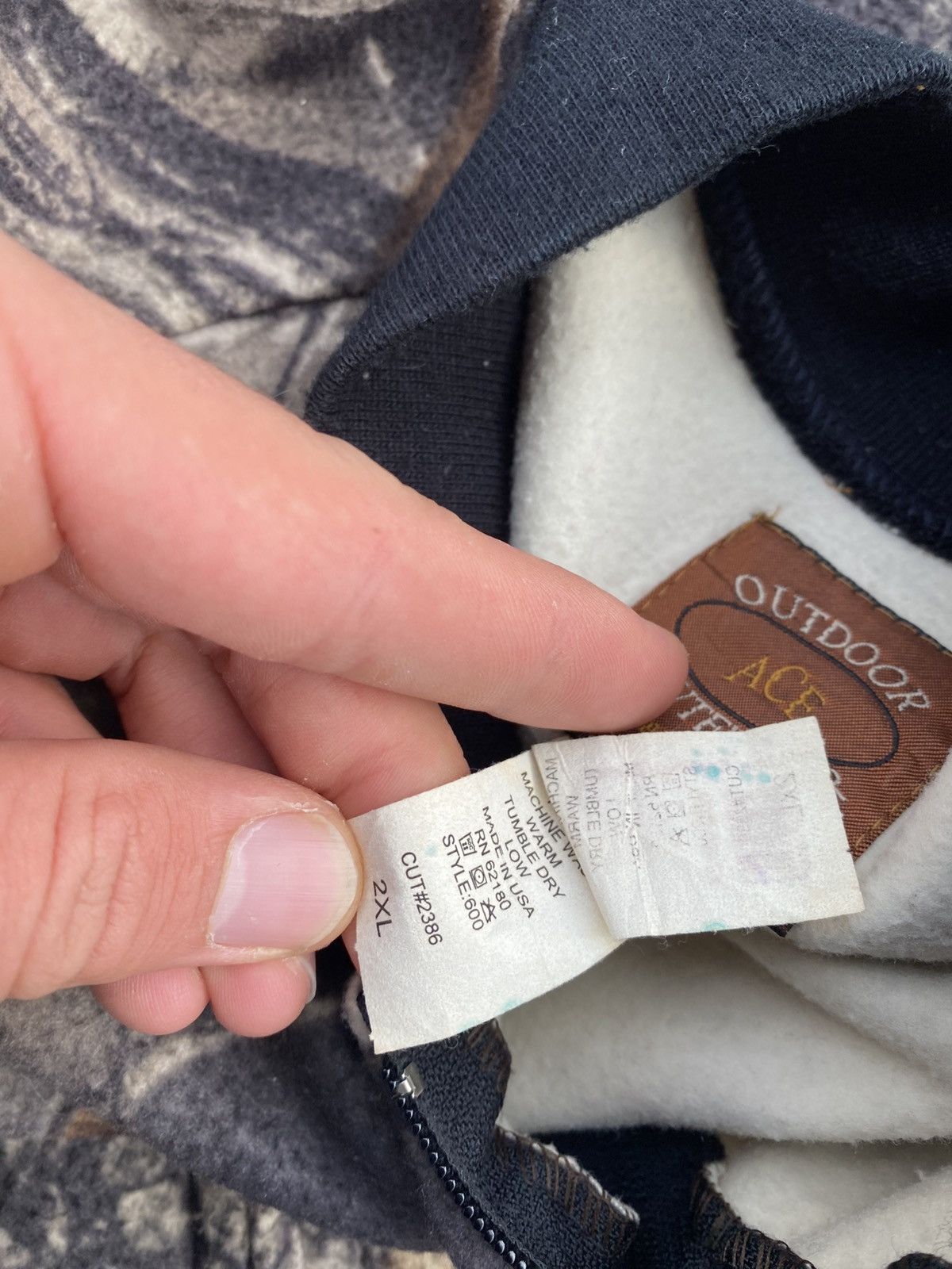 Realtree Made in USA Outdoor Outfitter Ace Real Tree Type Fleece Zip Size US XXL / EU 58 / 5 - 7 Thumbnail