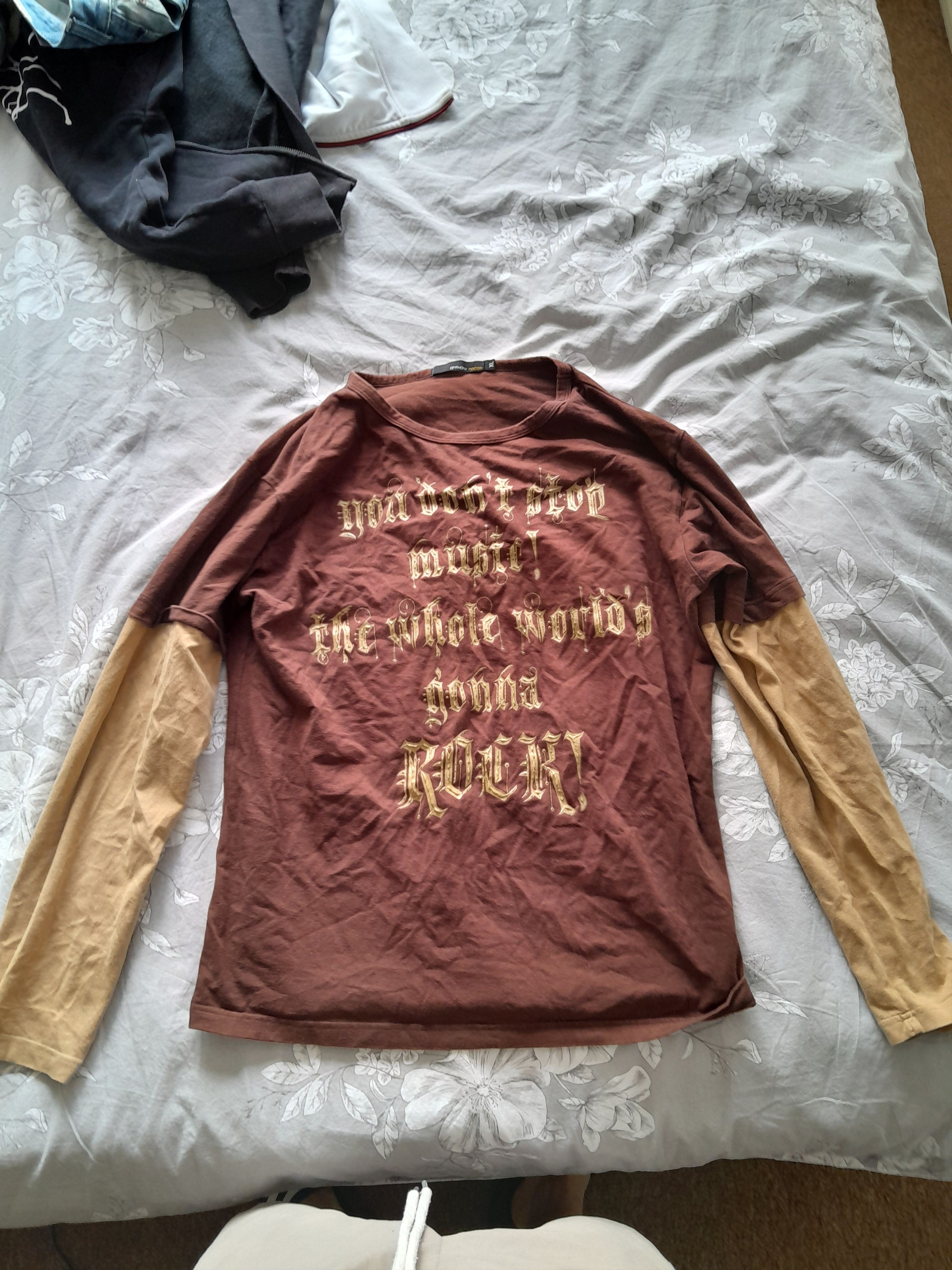 Other Brown undersleeve longsleeveY2KLABUBUSTYLE DUBAI CHOCOLATE Size US XL / EU 56 / 4 - 2 Thumbnail