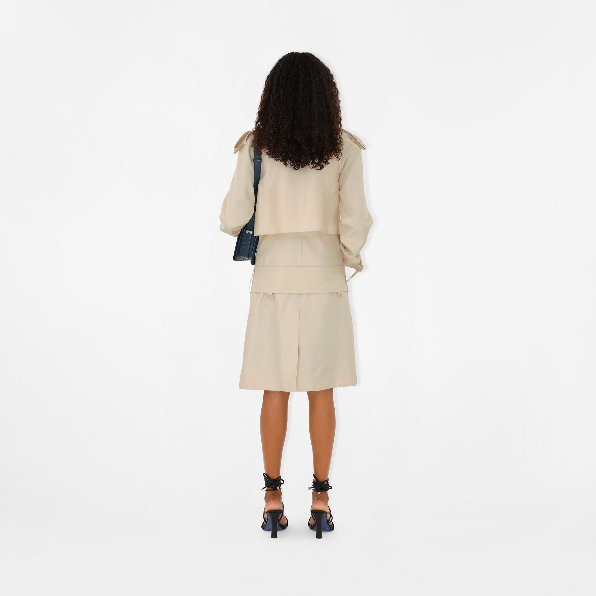 Burberry o1w1db10326 Mid-Length Silk Blend Trench Coat in Beige Size XL / US 12-14 / IT 48-50 - 4 Thumbnail