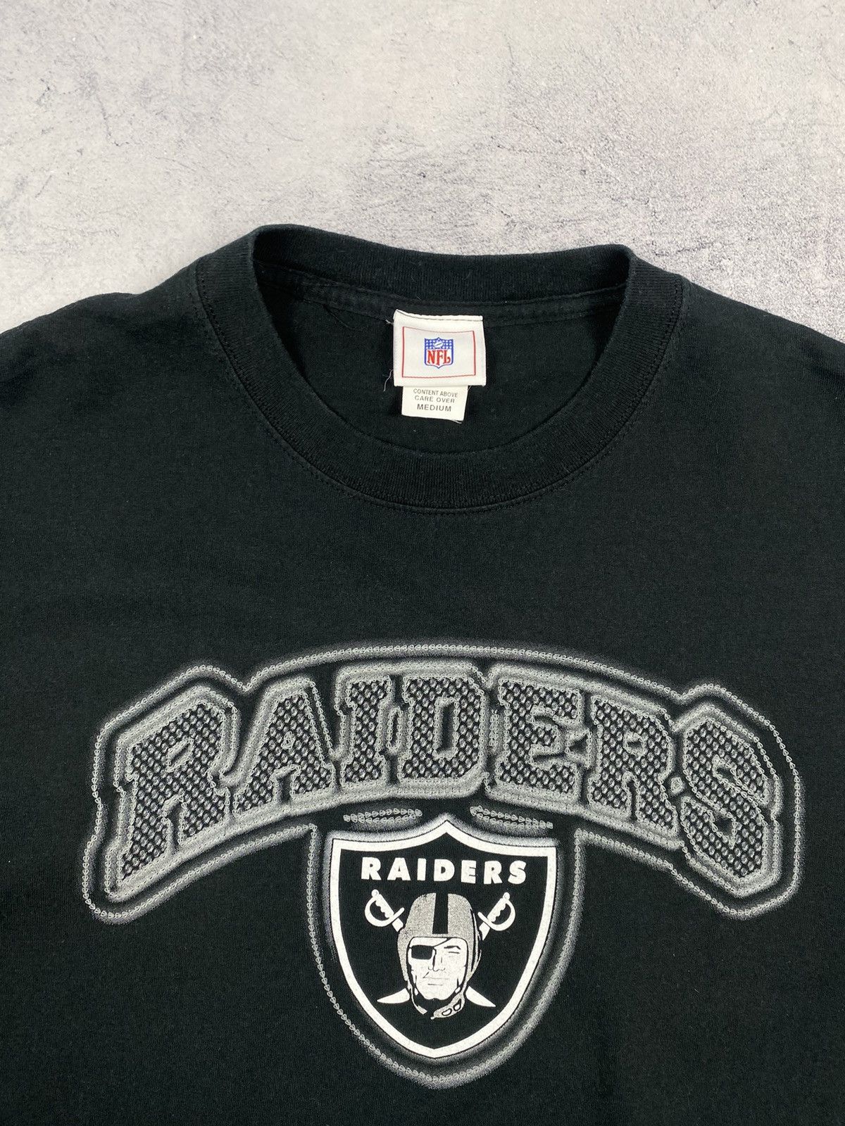 NFL Vintage 2005 Oakland Raiders NFL Football Graphic T Shirt Size US M / EU 48-50 / 2 - 5 Thumbnail