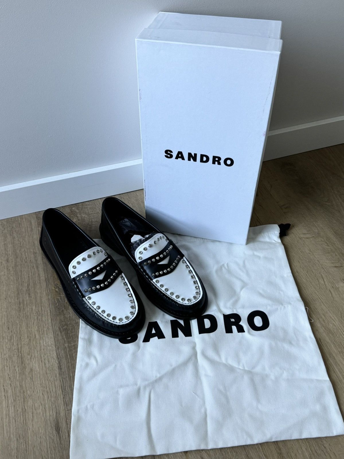 Sandro New sandro loafers with box and dust bug Size US 7 / IT 37 - 1 Thumbnail