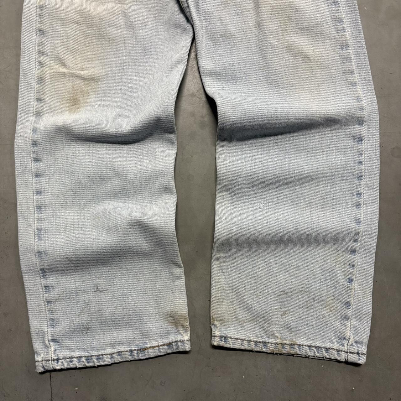 Levi's × Vintage Crazy Vintage Y2K/2000s Levis Straight Fit Light Blue Wash Denim Jeans! Size US 33 - 3 Thumbnail