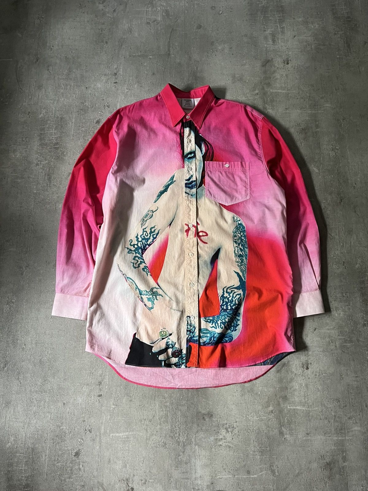 Vetements A/W 2018 Marilyn Manson button up shirt pink