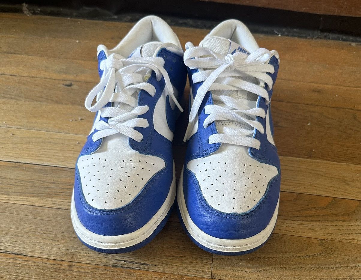 Nike Kentucky Dunk Low Size US 9 / EU 42 - 1 Thumbnail