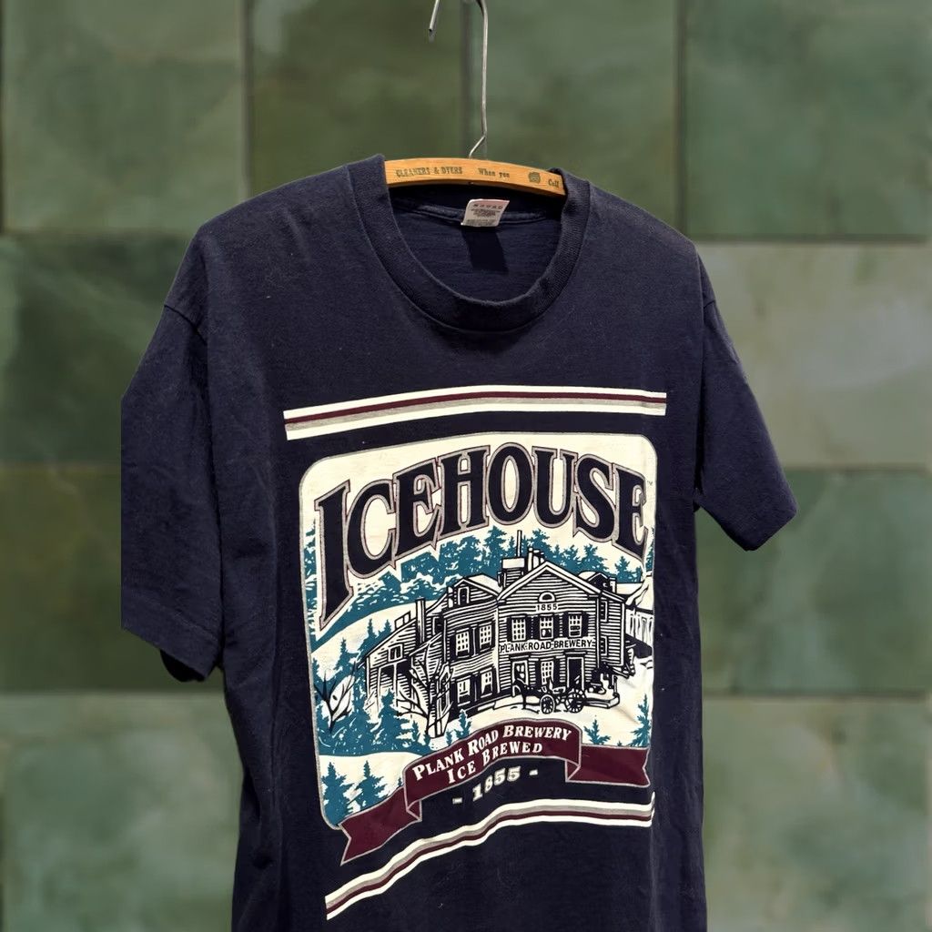 Fruit Of The Loom VINTAGE 90s Icehouse Beer Blue Graphic T-Shirt Shirt L Mens Blue 90s Theme 8/10 Condition Fruit of the Loom Shirt Large Size US L / EU 52-54 / 3 - 1 Thumbnail