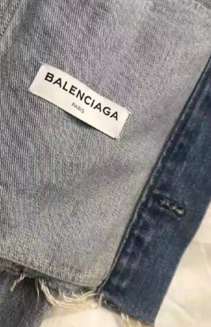 Balenciaga Balenciaga blue denim jacket with worn collar logo jacket Size US S / EU 44-46 / 1 - 4 Thumbnail