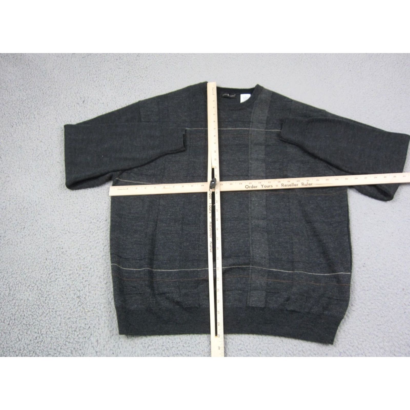 Cotton Traders VINTAGE Cotton Traders Sweater Mens XL Gray Plaid Wool Blend Crewneck 90s City Preppy All Seasons Mens Size US XL / EU 56 / 4 - 4 Thumbnail