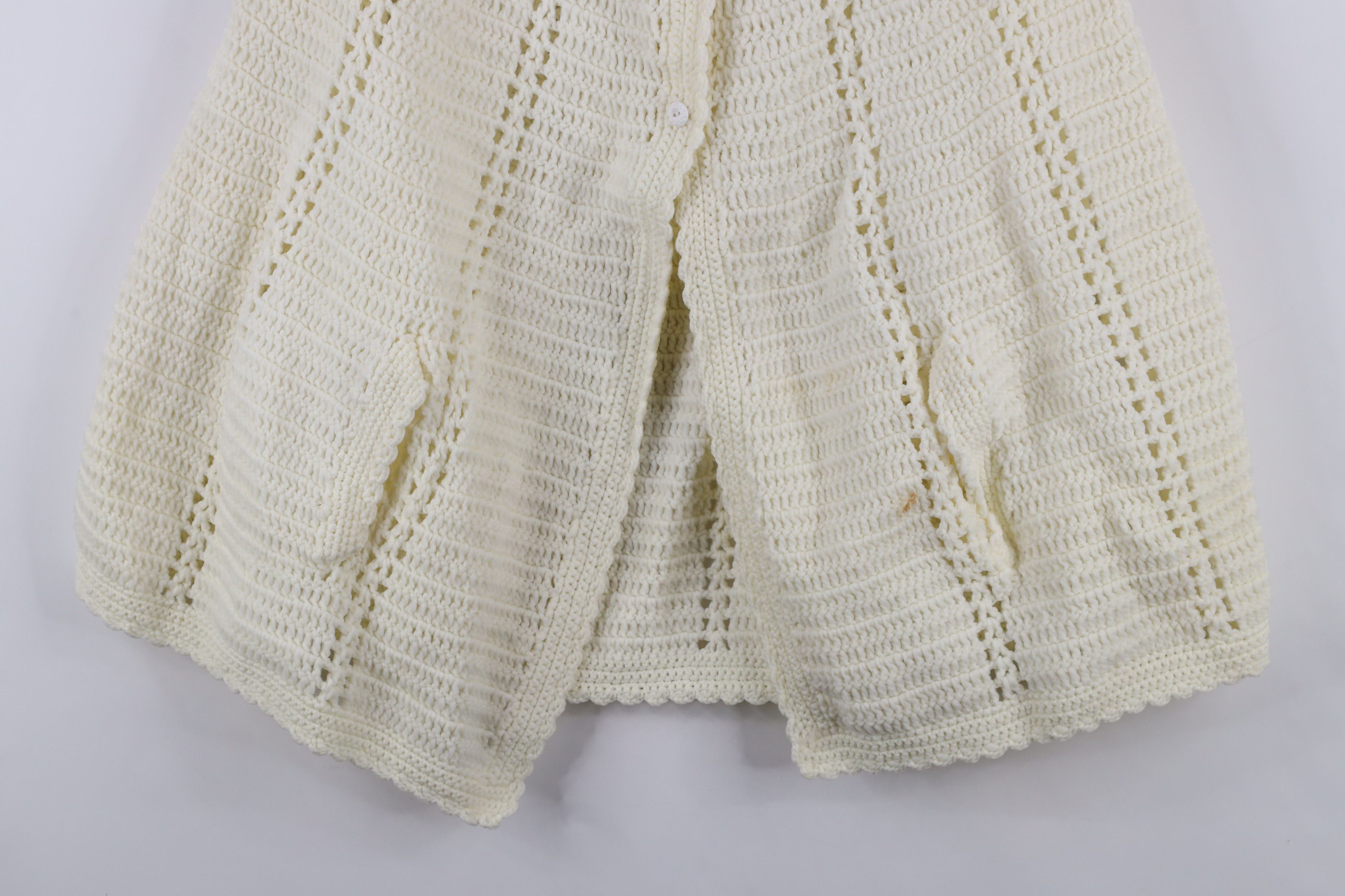 Vintage Vintage 50s 60s Rockabilly Hand Crochet Sweater Cape Poncho Size ONE SIZE - 3 Thumbnail