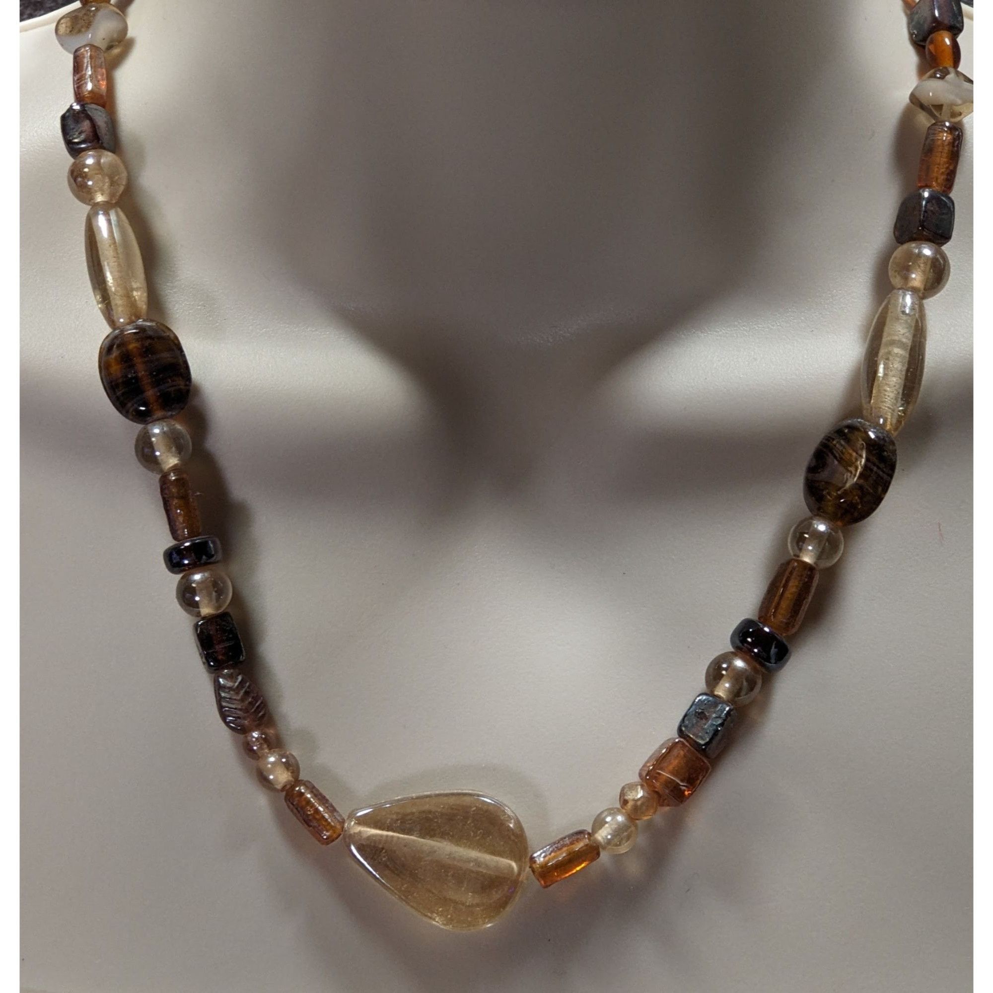 Other Earthy Glass Beaded Necklace With Teardrop Pendant Size ONE SIZE - 3 Thumbnail