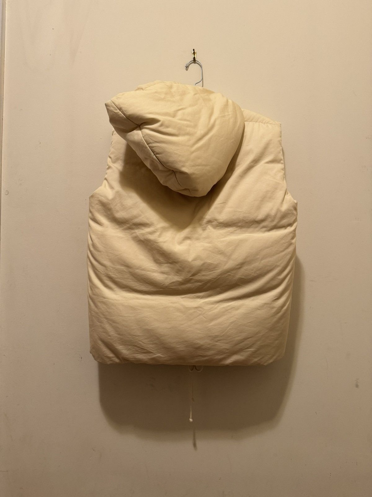 Celine Celine Pre-Fall 2018 Down Hooded Vest Size XS / US 0-2 / IT 36-38 - 4 Thumbnail