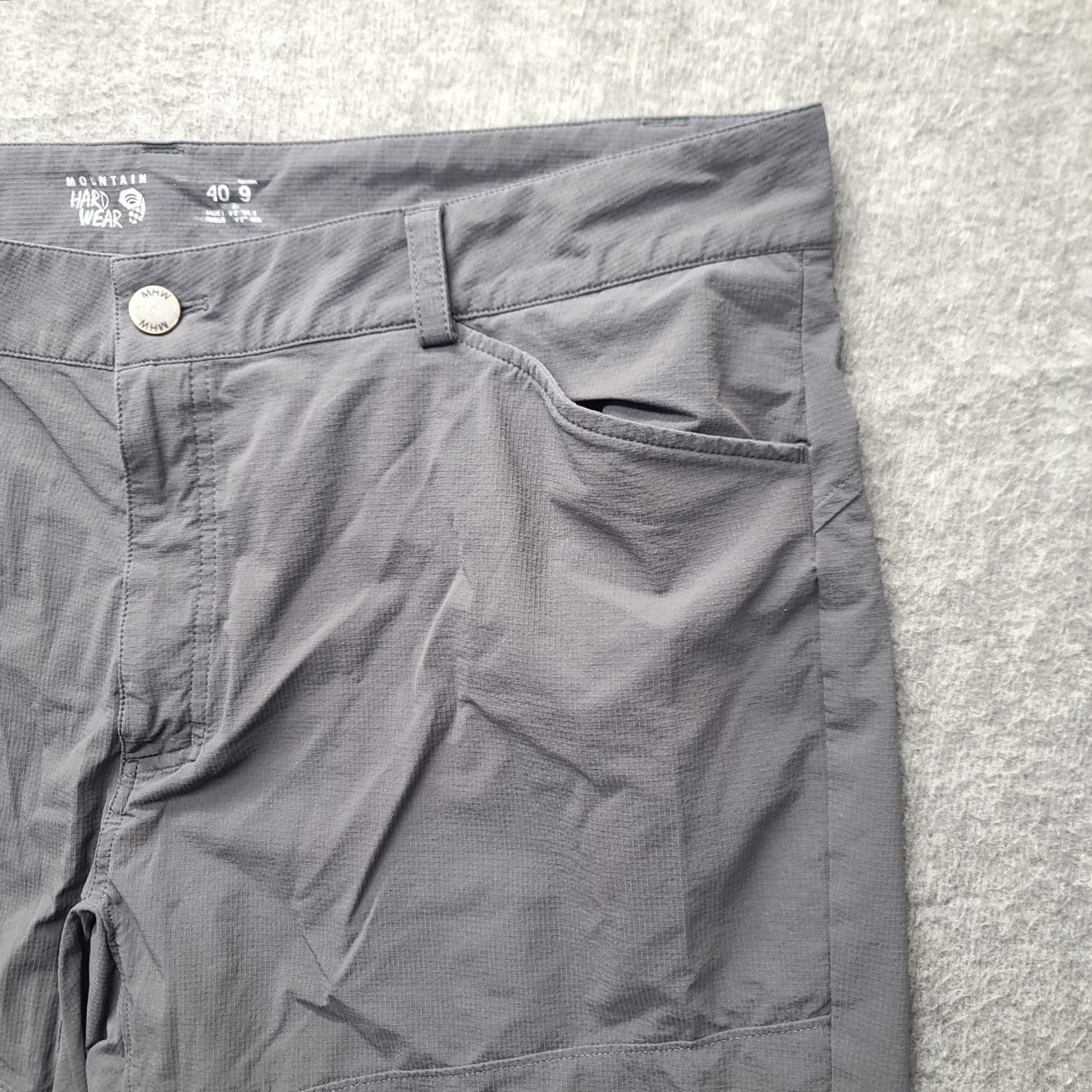 Mountain Hardwear VINTAGE Mountain Hardwear Shorts Womens 10 Logan Canyon Regular Fit Cargo Hiking MTB Size 32" / US 10 / IT 46 - 6 Thumbnail