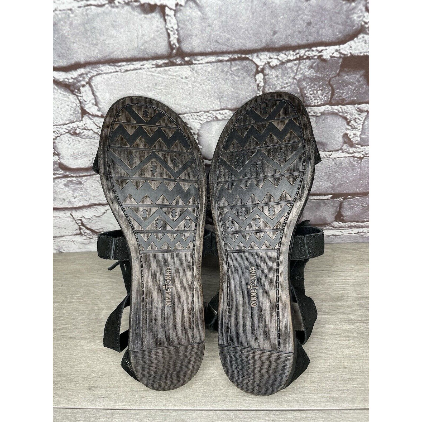 Minnetonka Minnetonka Maui 71302 Black Suede Leather Ankle Strap Flats Size US 10 / IT 40 - 12 Thumbnail