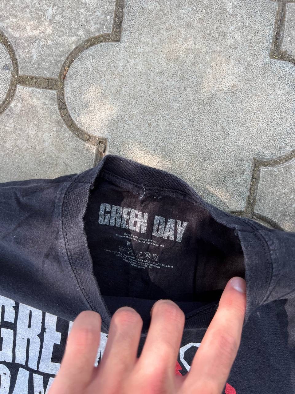 Band Tees Vintage Green Day American Idiot Tee Shirt Size US M / EU 48-50 / 2 - 3 Thumbnail
