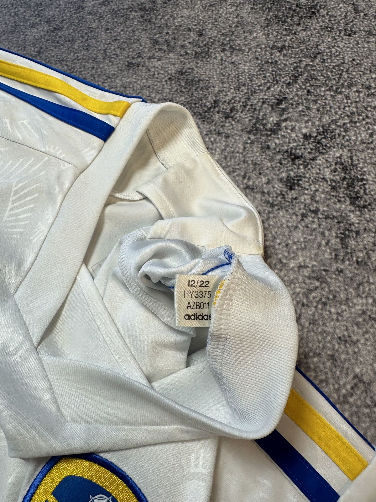 Adidas Adidas Leeds United Soccer Jersey Blokecore L 22/23 Rare Size US L / EU 52-54 / 3 - 4 Thumbnail