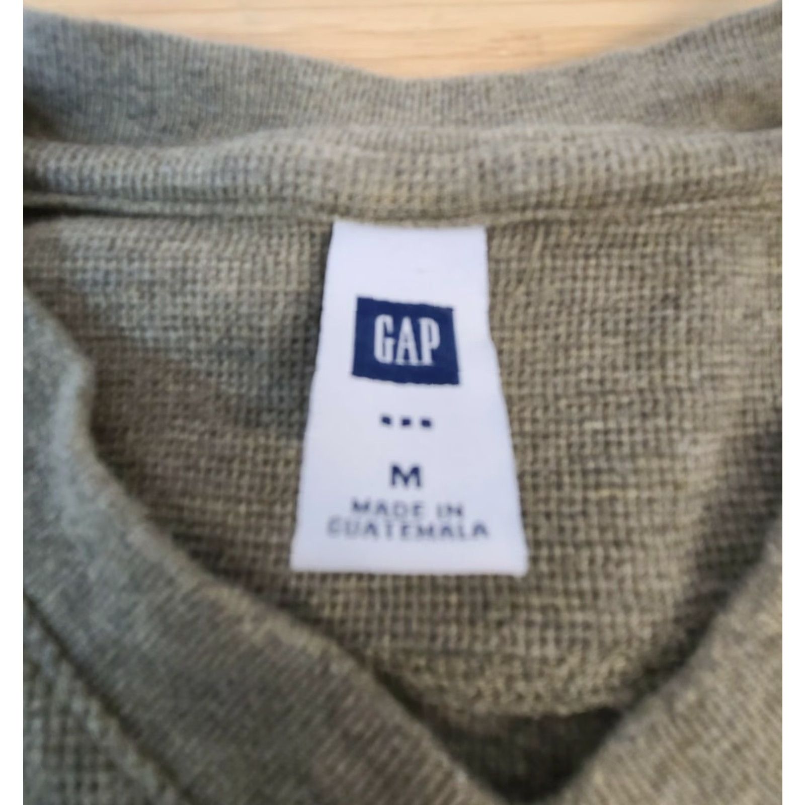 Gap GAP MEN LONG SLEEVE V-NECK THERMAL SHIRT Large Green Size US L / EU 52-54 / 3 - 3 Thumbnail