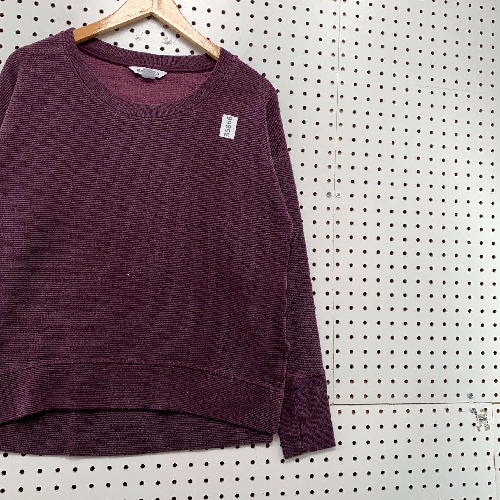 Athleta VINTAGE Athleta Thermal Long Sleeve Shirt Womens M Purple Casual 90s Athleta Thermal Long Sleeve Shirt Womens M Purple Casual Size M / US 6-8 / IT 42-44 - 4 Thumbnail