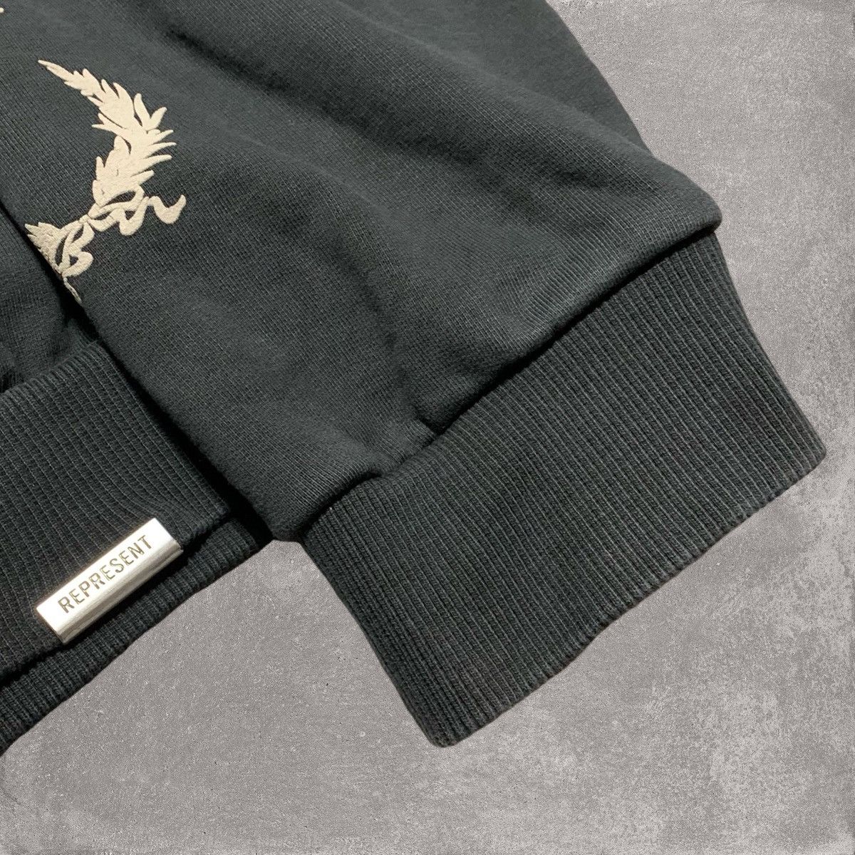 Represent Clo. Represent Small World Championship Stained Black Hoodie Size US S / EU 44-46 / 1 - 4 Thumbnail