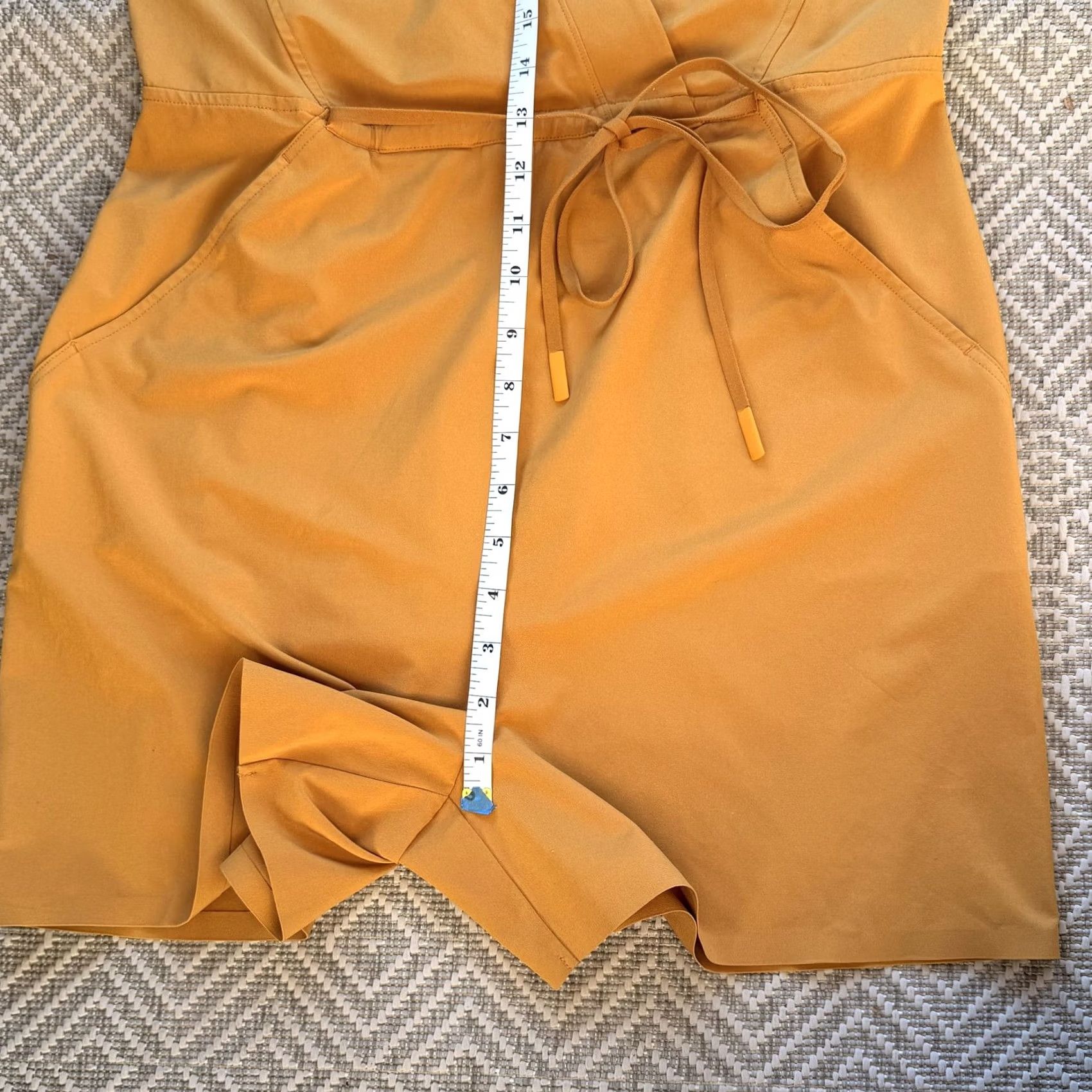 Athleta Athleta Romper Womens Small Yellow Sleeveless Wrap V-Neck Tie Waist Playsuit Size 28" / US 6 / IT 42 - 7 Thumbnail
