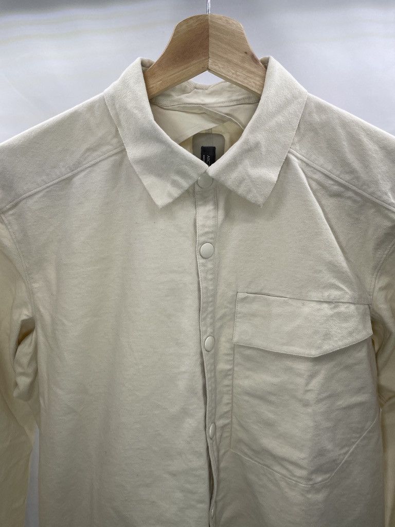 Arc'teryx ARCTERYX VEILANCE SH08 Patrol Birchwood Button Down Shirt Size US M / EU 48-50 / 2 - 2 Thumbnail
