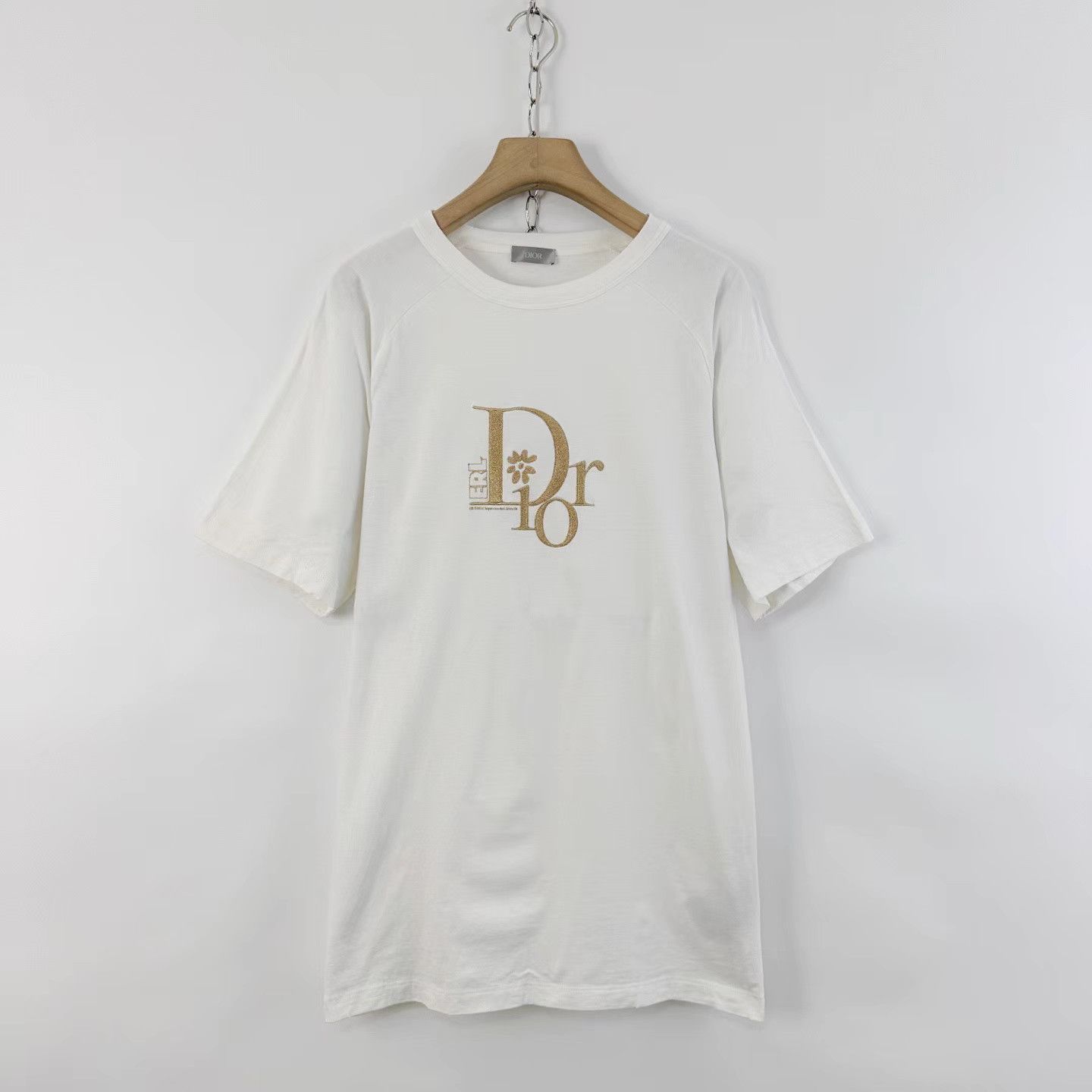 Dior DIOR White Gold Thread Embroidered Logo Short Sleeve K12 Size US M / EU 48-50 / 2 - 1 Thumbnail