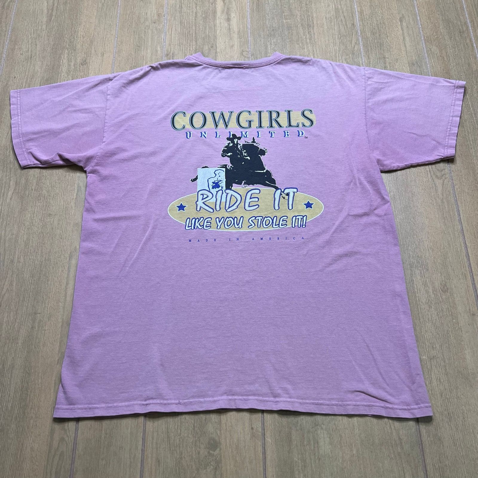 Anvil Vintage Cowgirls T Shirt Sz Large Ride It Like You Stole It Size US L / EU 52-54 / 3 - 7 Thumbnail
