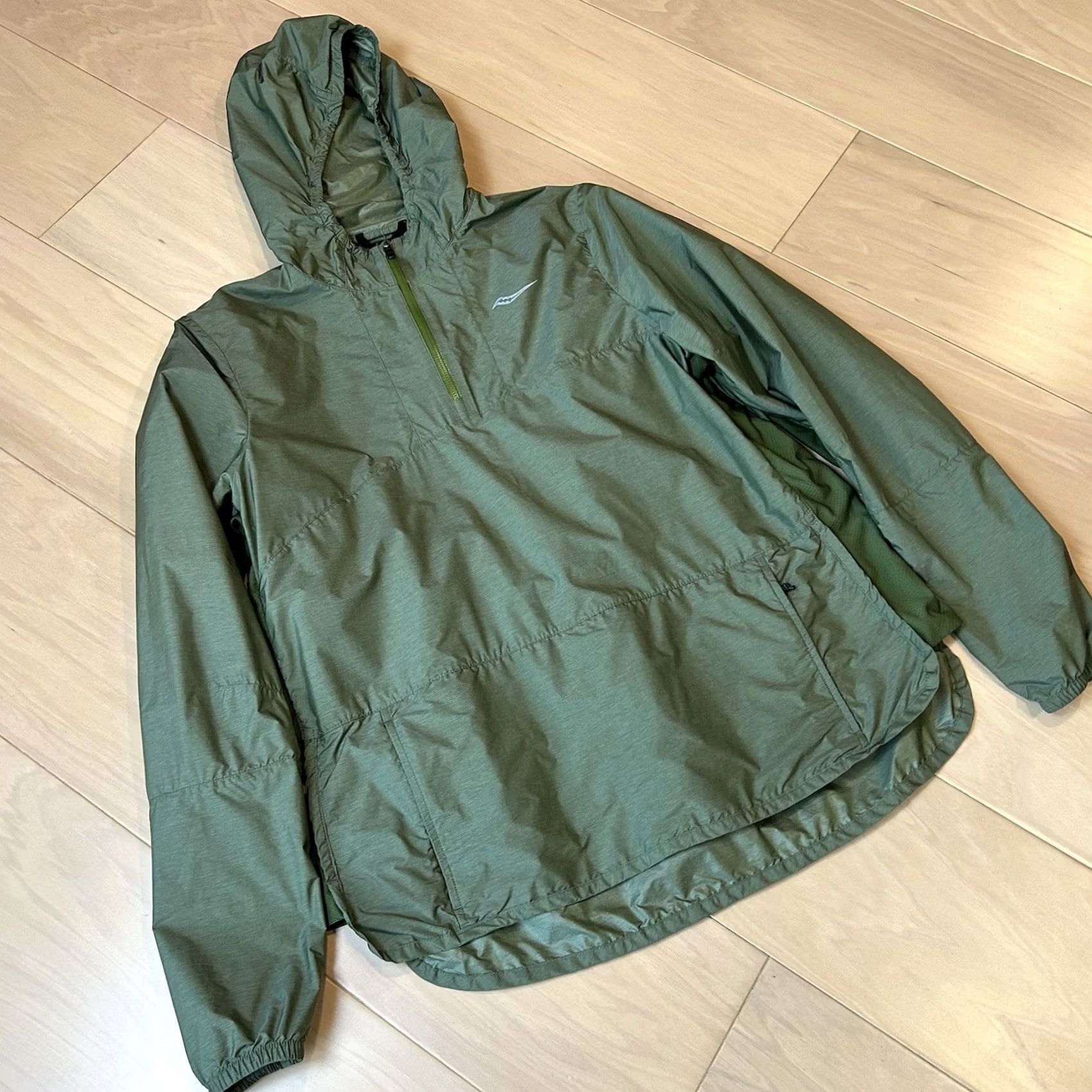 Saucony Saucony Timberline Pullover Windbreaker Hoodie Green Women’s Small S Short Zip Athletic Jogging Running Activewear Size S / US 4 / IT 40 - 2 Thumbnail