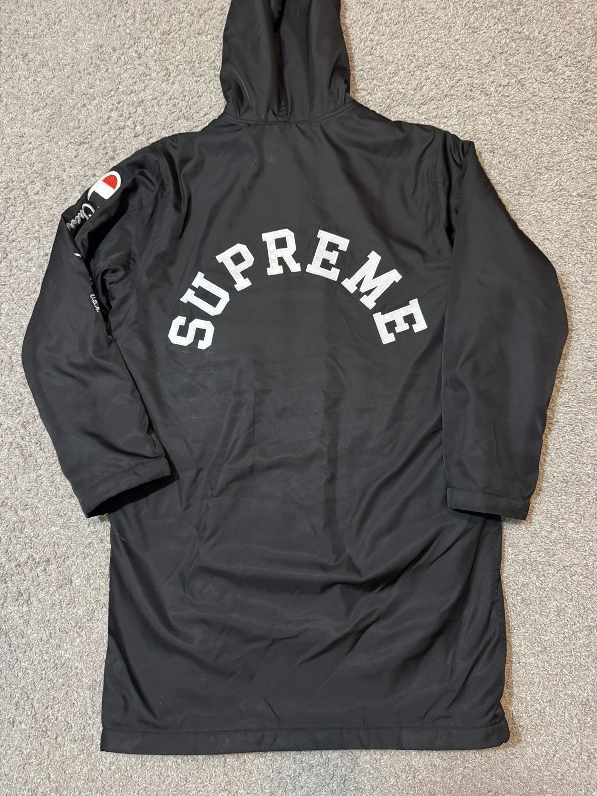 Champion × Supreme 16 FW Supreme x Champion Stadium Parka Black Size M Used Size US M / EU 48-50 / 2 - 3 Thumbnail