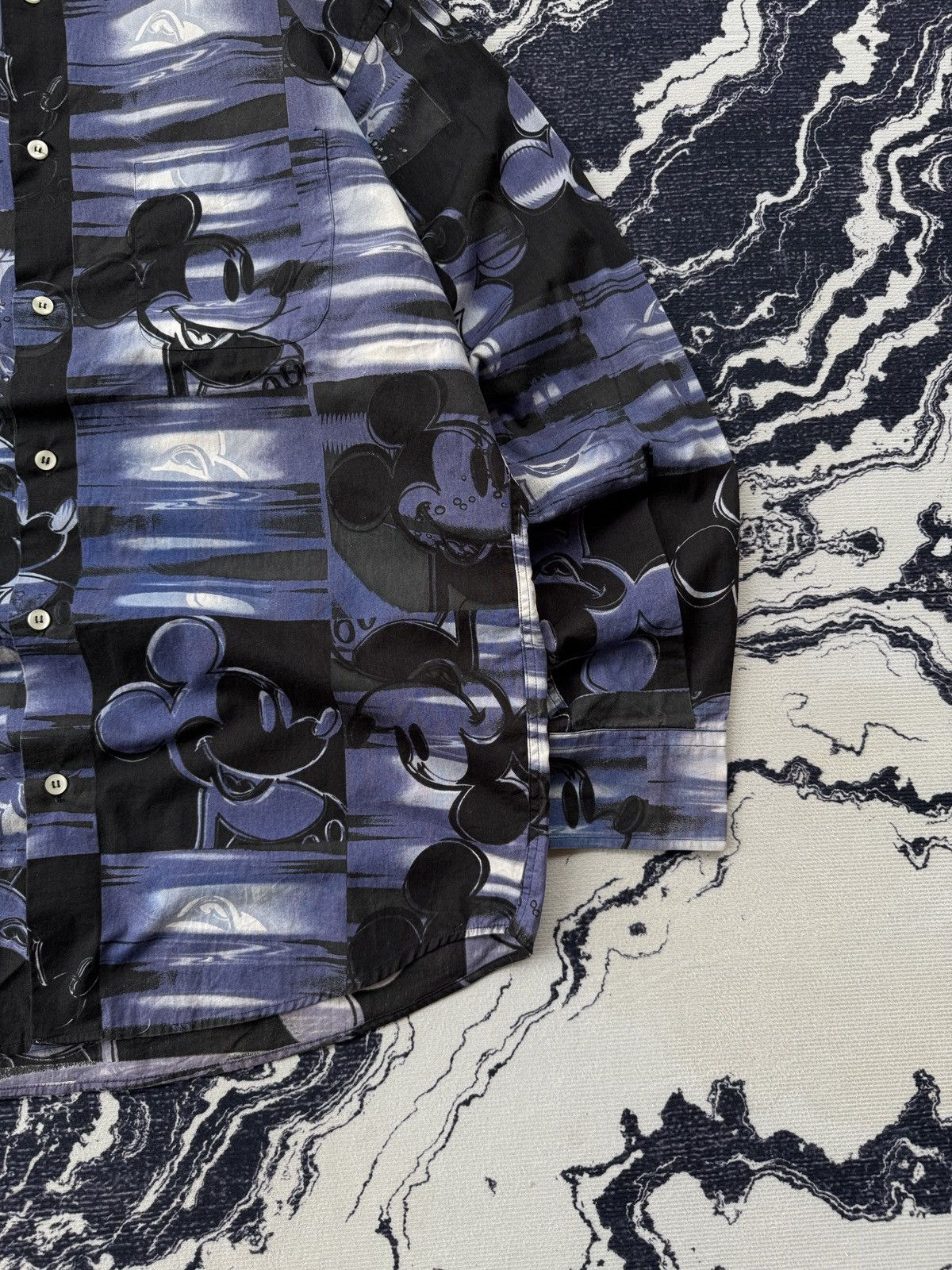 Iceberg × Vintage Iceberg all over print collaboration disney shirt Size US M / EU 48-50 / 2 - 4 Thumbnail