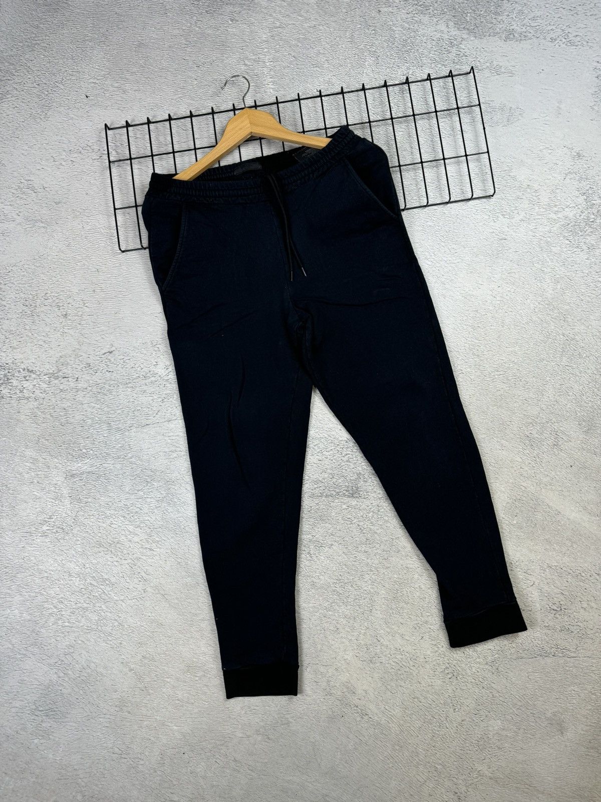 Prada × Vintage PRADA Red tab joggers sweatpants Black oldmoney XS size Size US 30 / EU 46 - 2 Thumbnail