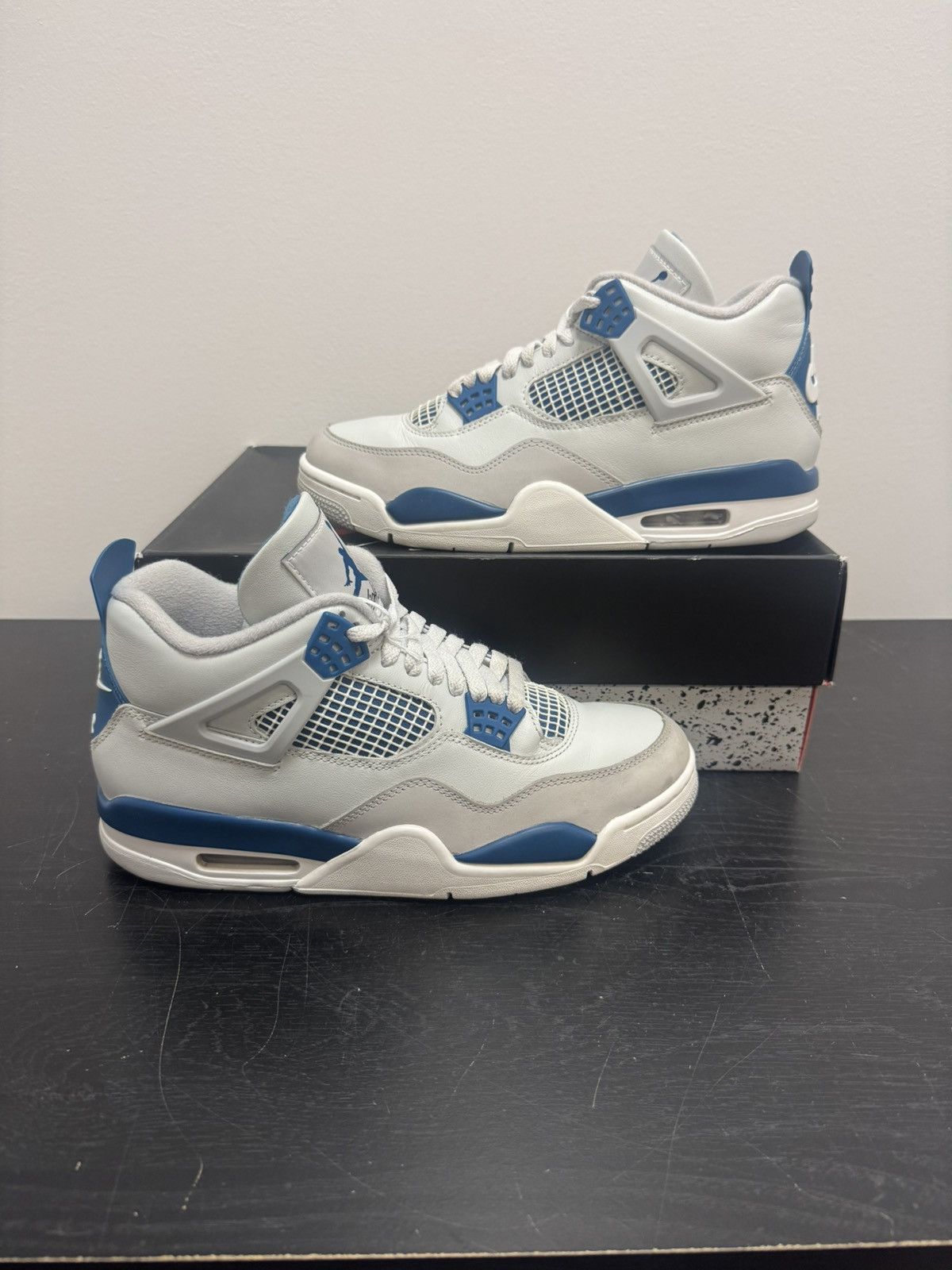 Jordan Brand Jordan 4 military blue Size US 9.5 / EU 42-43 - 1 Thumbnail
