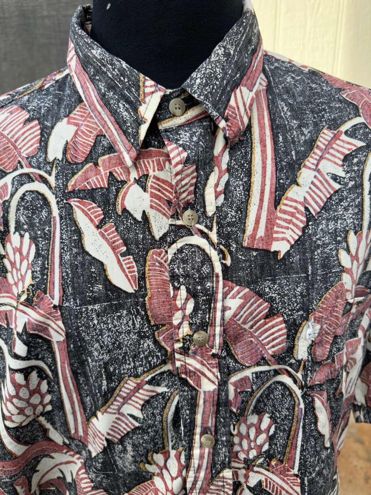 Other Kahala Hawaiian Print Full Button Red/Black Men's XXL Size US XXL / EU 58 / 5 - 3 Thumbnail