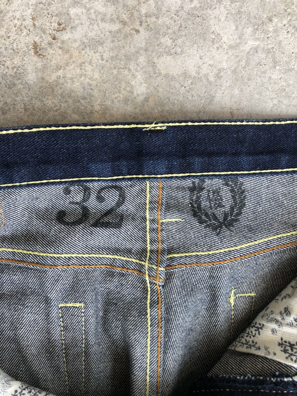 RMC Jeans Red Monkey Company Embroidered Jeans Distressed Size US 33 - 18 Thumbnail