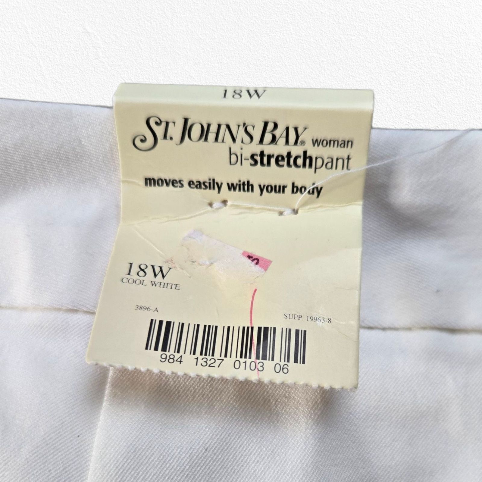 St. Johns Bay Y2K St Johns Bay White Straight Leg Pants Size 18W Size 40" / US 18 - 9 Thumbnail