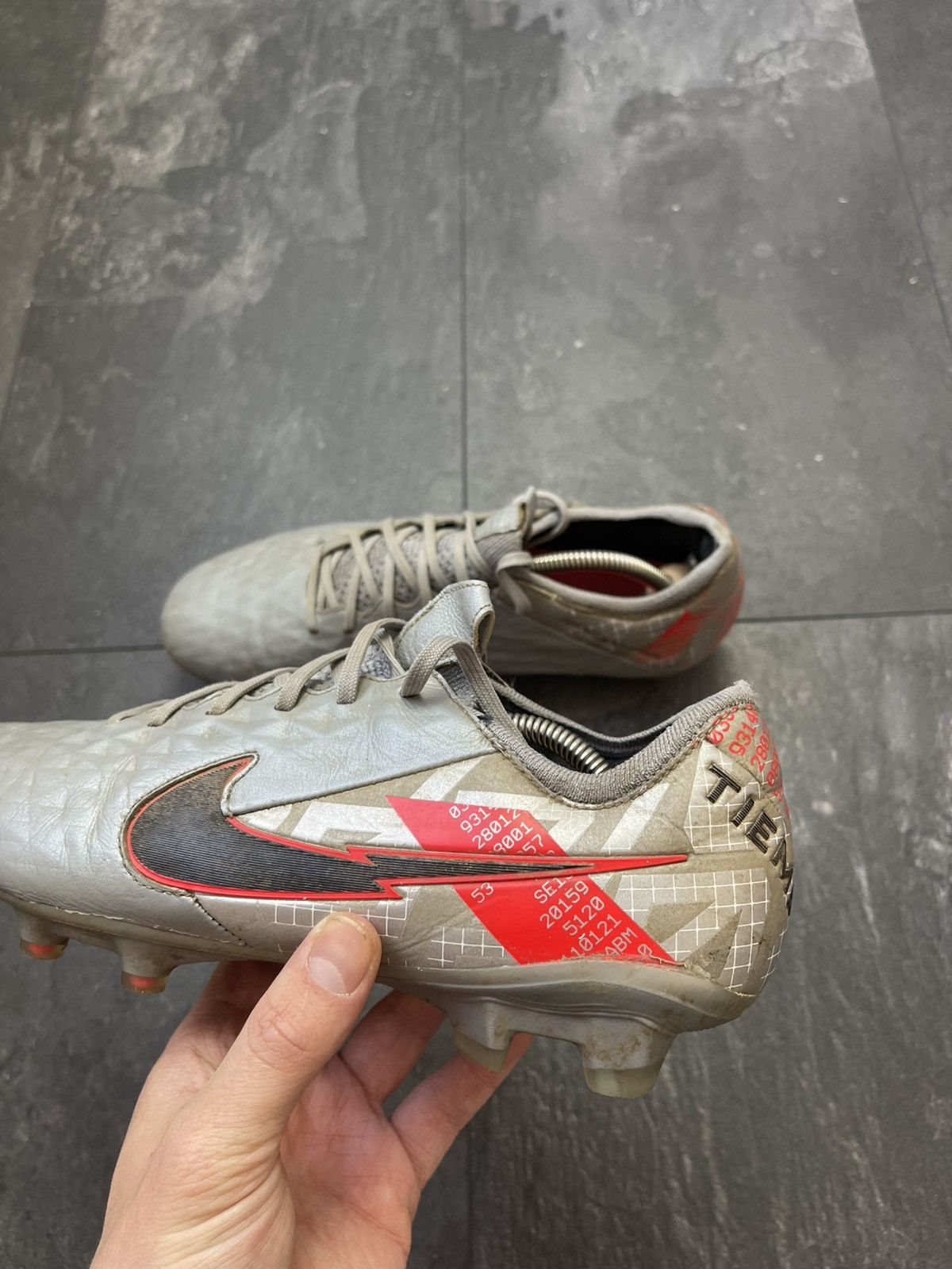 Nike × Streetwear × Vintage Rare Nike Tiempo Legend 8 Elite football boots Size US 9 / EU 42 - 9 Thumbnail