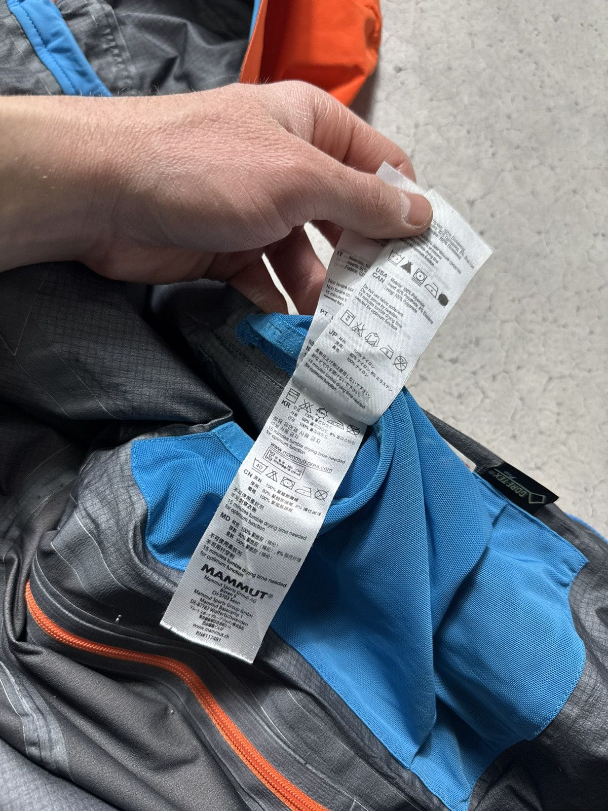 Mammut Mammut Extreme Gore-Tex Jacket Outdoor Size L Size US L / EU 52-54 / 3 - 13 Thumbnail