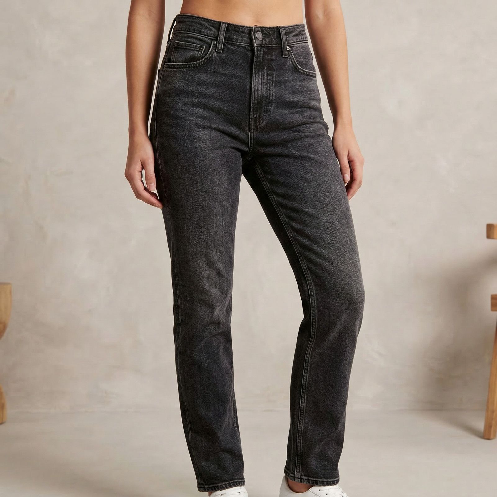 Abercrombie & Fitch Abercrombie & Fitch 90s Slim Straight High Rise Jeans 27/4 Size 27" / US 4 / IT 40 - 1 Thumbnail