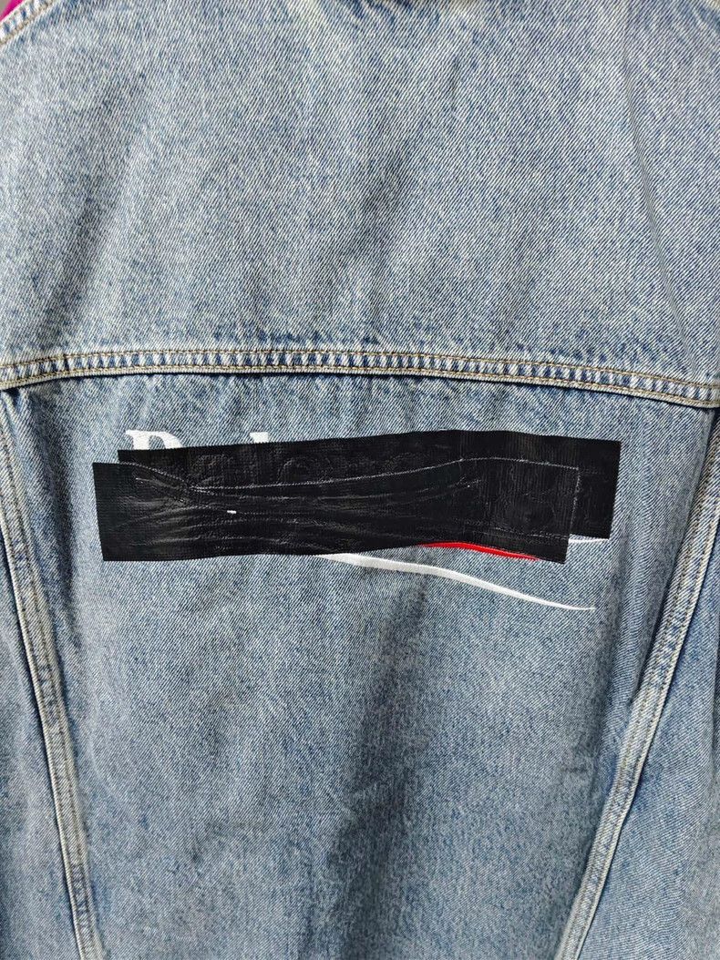 Balenciaga Balenciaga Balenciaga Denim Jacket with Distressed Wash-25 Size US L / EU 52-54 / 3 - 3 Thumbnail