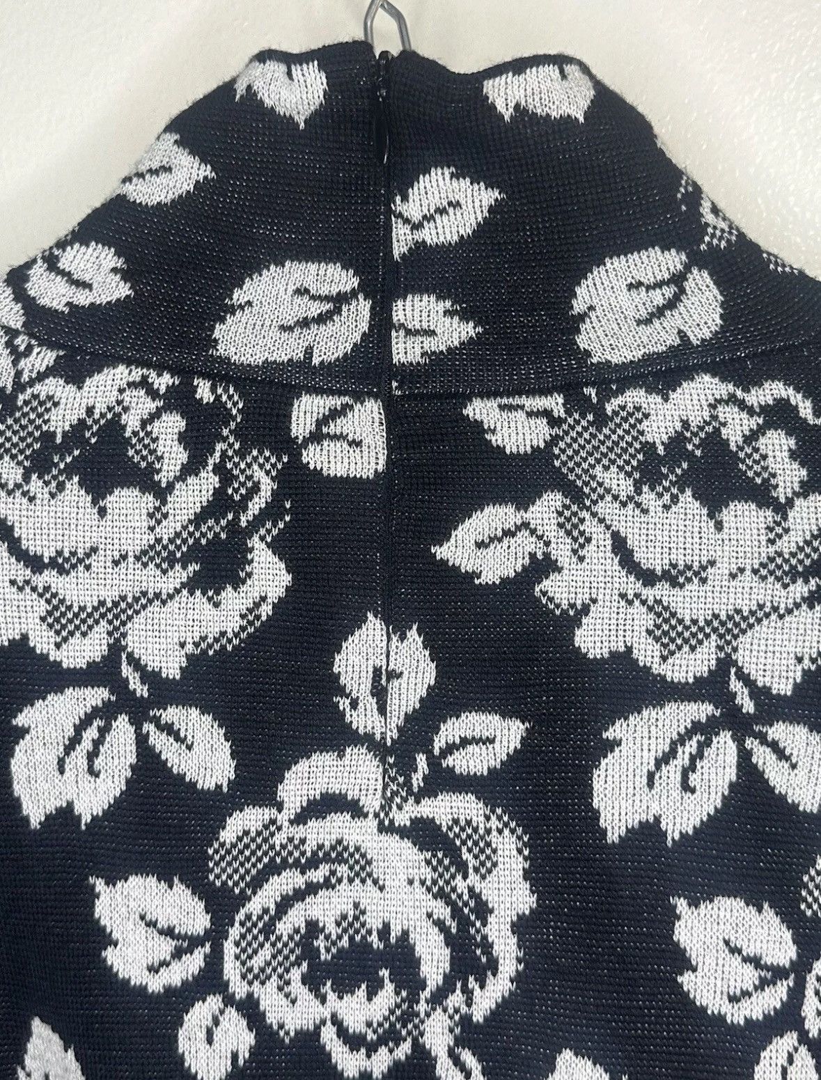Balenciaga Balenciaga Floral Sweater Large Size L / US 10 / IT 46 - 4 Thumbnail
