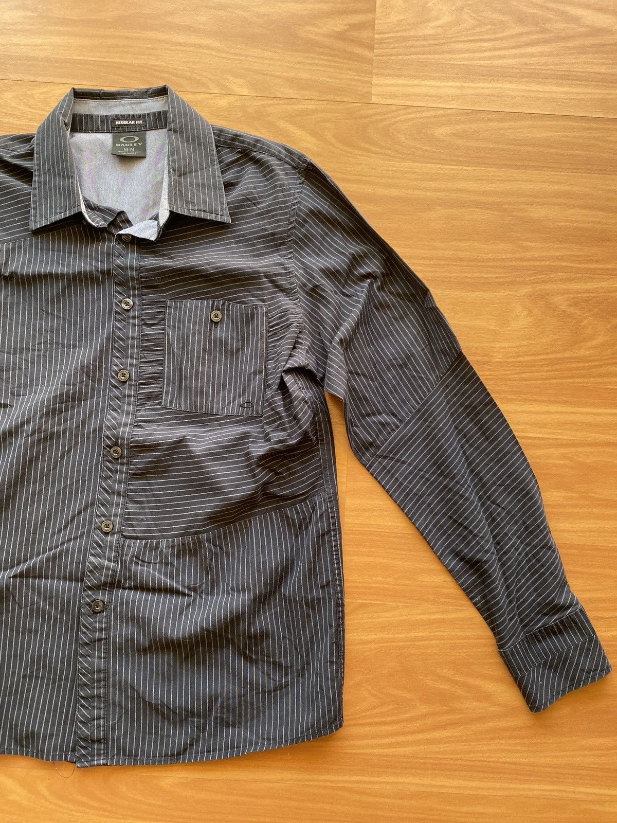 Oakley Oakley Pinstripe Patchwork Assymetric Button Up Shirt Size US M / EU 48-50 / 2 - 10 Thumbnail