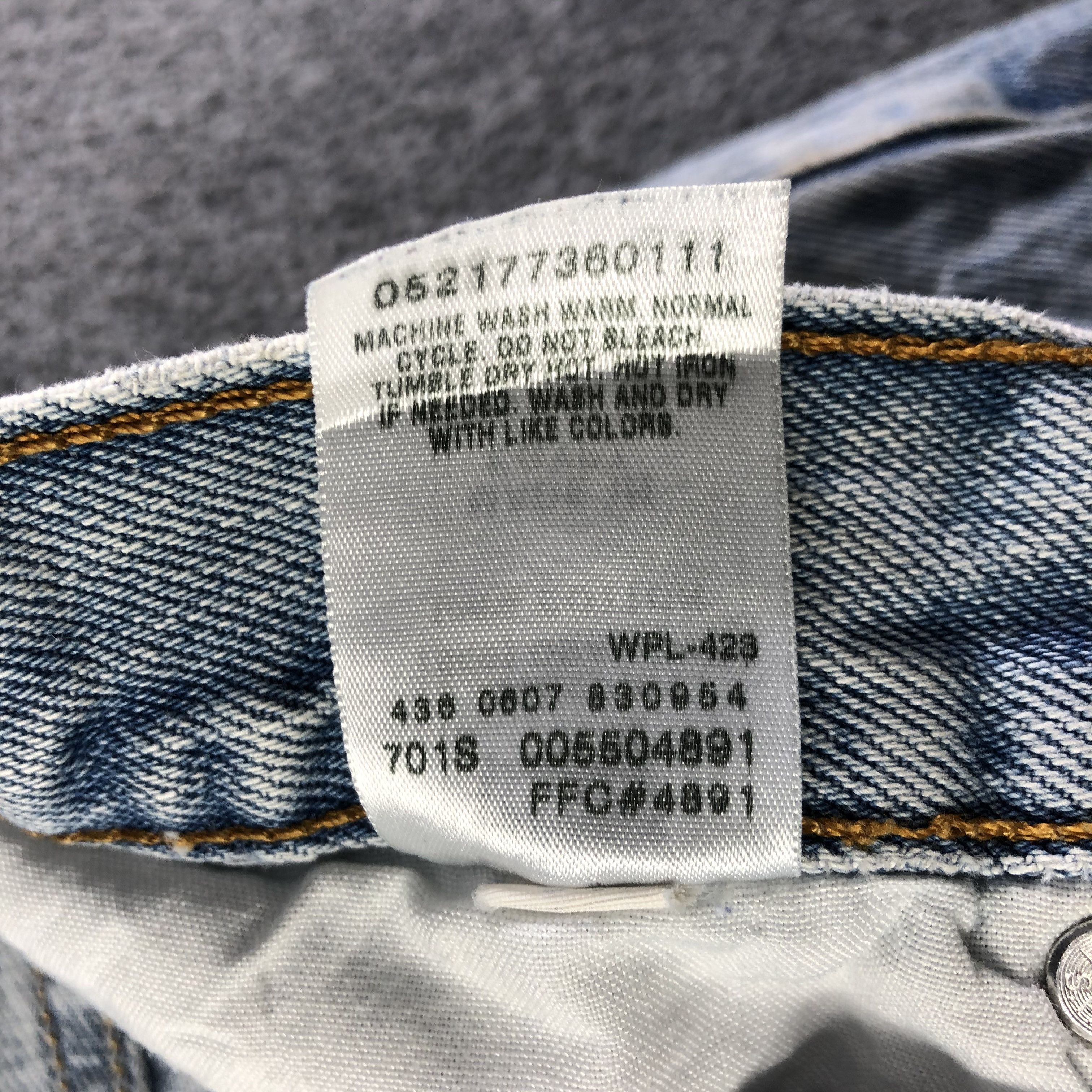 Levi's Vintage Light Wash Levis 550 Jeans-J3254 Size US 39 - 13 Thumbnail