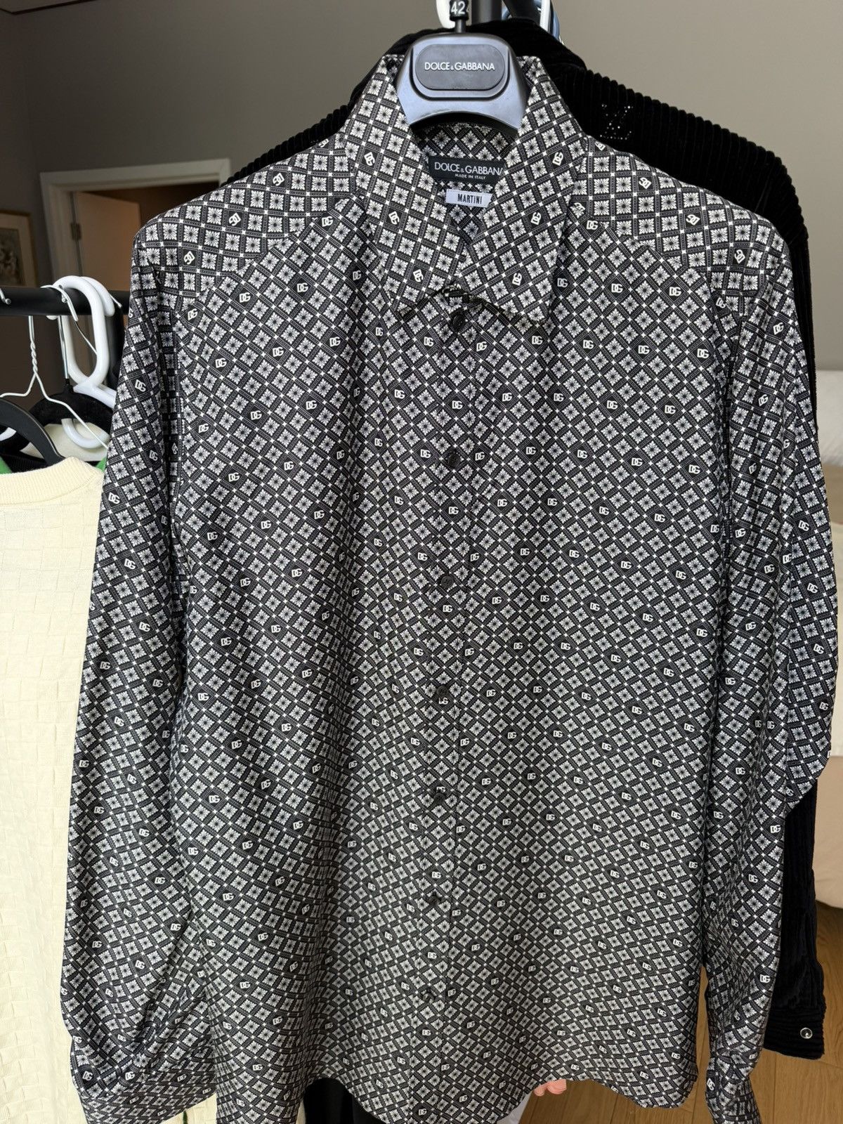 Dolce & Gabbana Dolce & Gabbana Mens Button up silk Size US XL / EU 56 / 4 - 1 Thumbnail