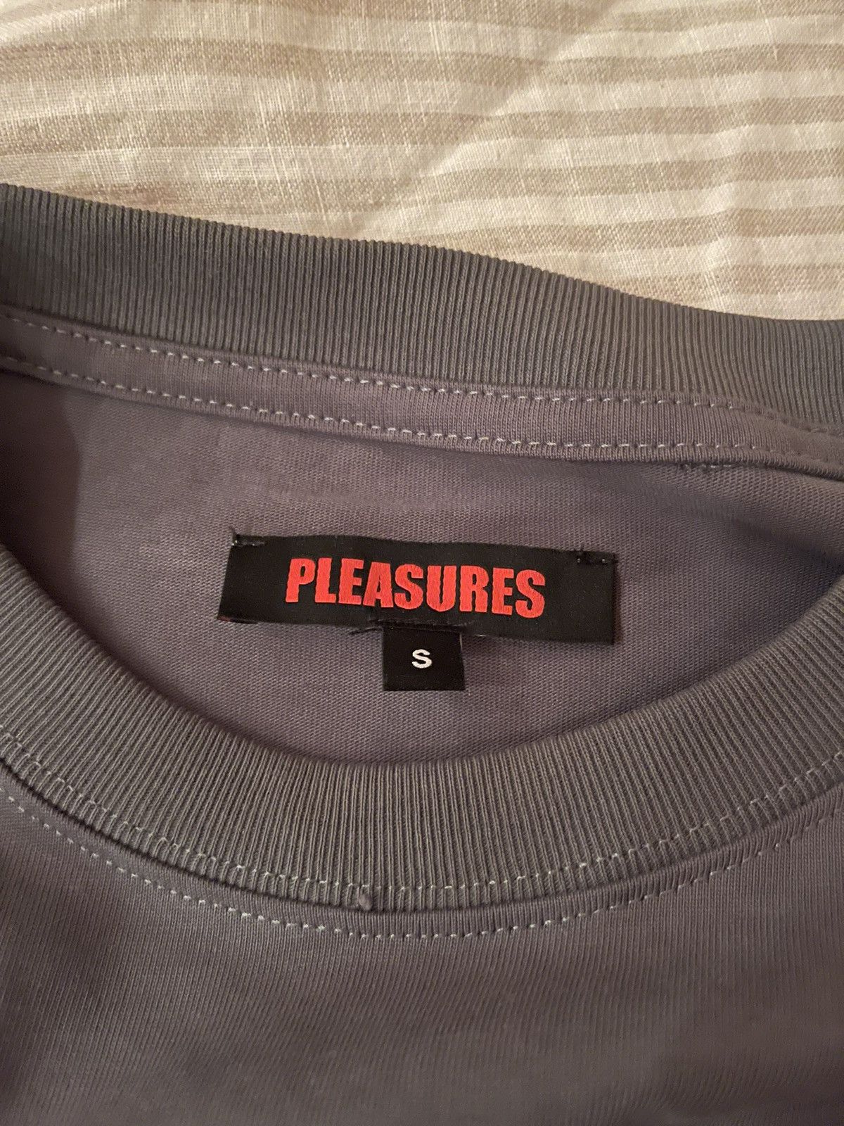 Pleasures “Pleasures” Logo Tee Size US S / EU 44-46 / 1 - 3 Thumbnail