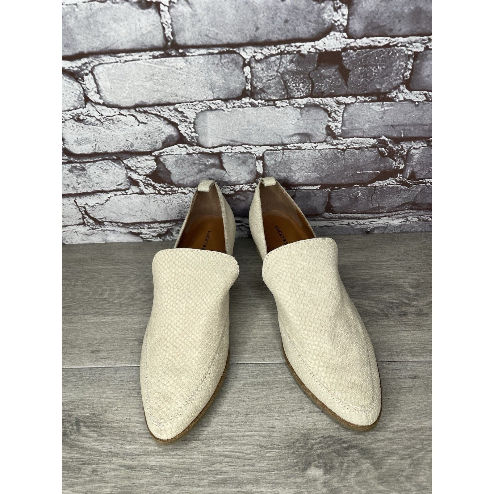 Lucky Brand Lucky Brand Mahzan Ivory Leather Lizard Print Loafer Heel Sh Size US 9.5 / IT 39.5 - 17 Thumbnail