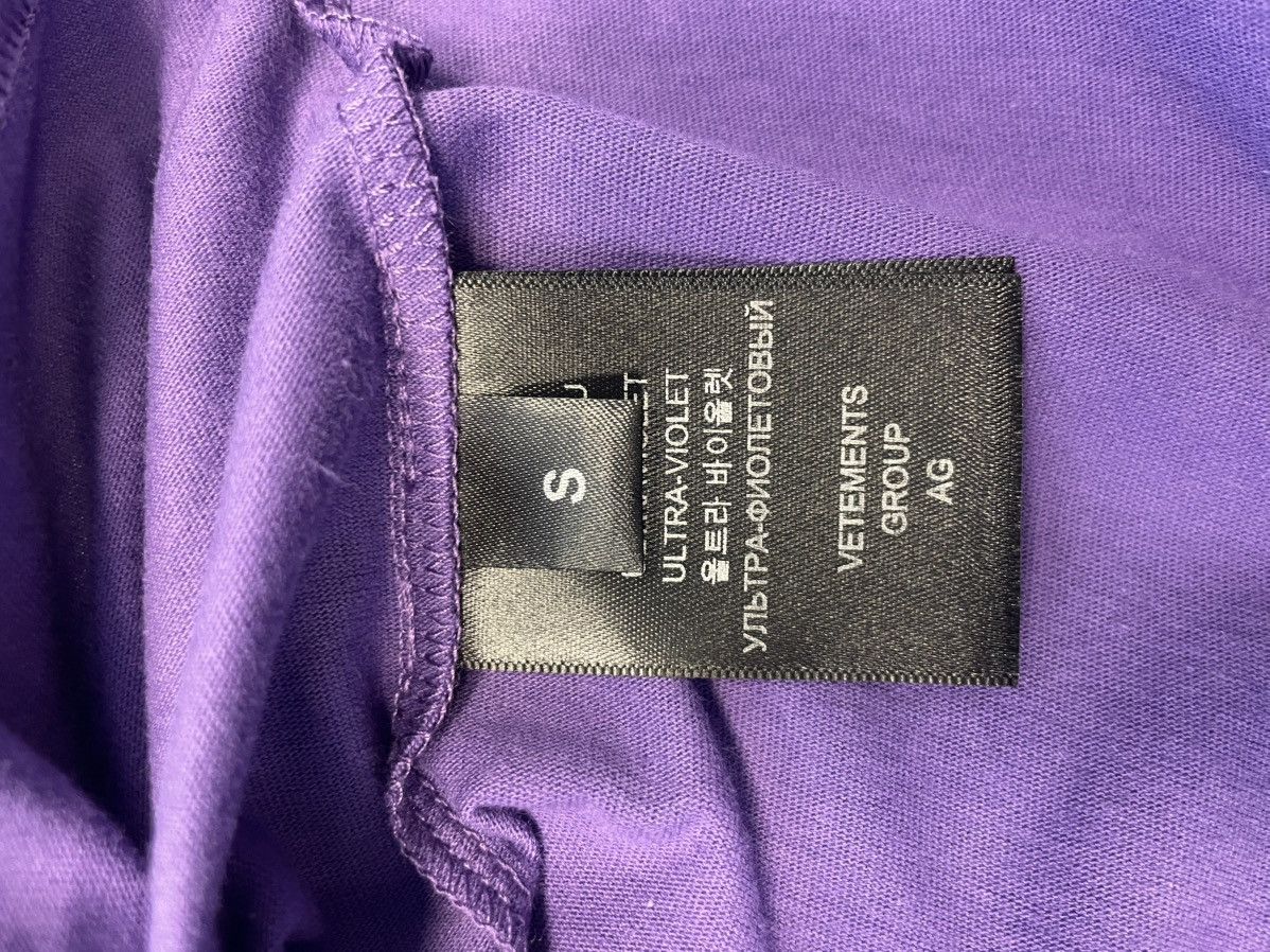 Vetements Vetements Tee Purple Printed Tee Size US S / EU 44-46 / 1 - 4 Thumbnail
