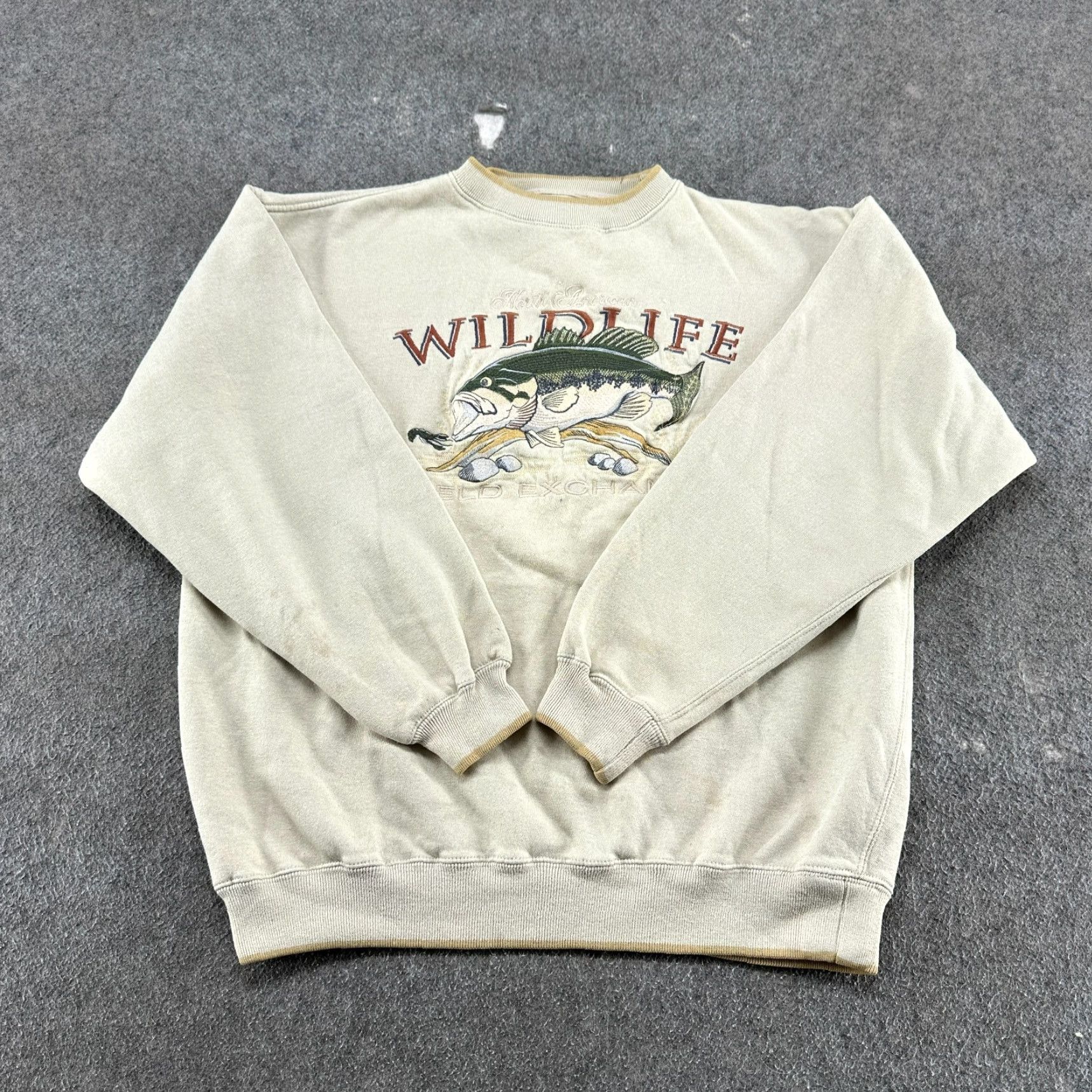 Vintage VINTAGE Danaggers Sweatshirt Mens L Beige 90s Pullover Crew Neck Fleece Cotton Long Sleeve Hunting Size US L / EU 52-54 / 3 - 2 Thumbnail