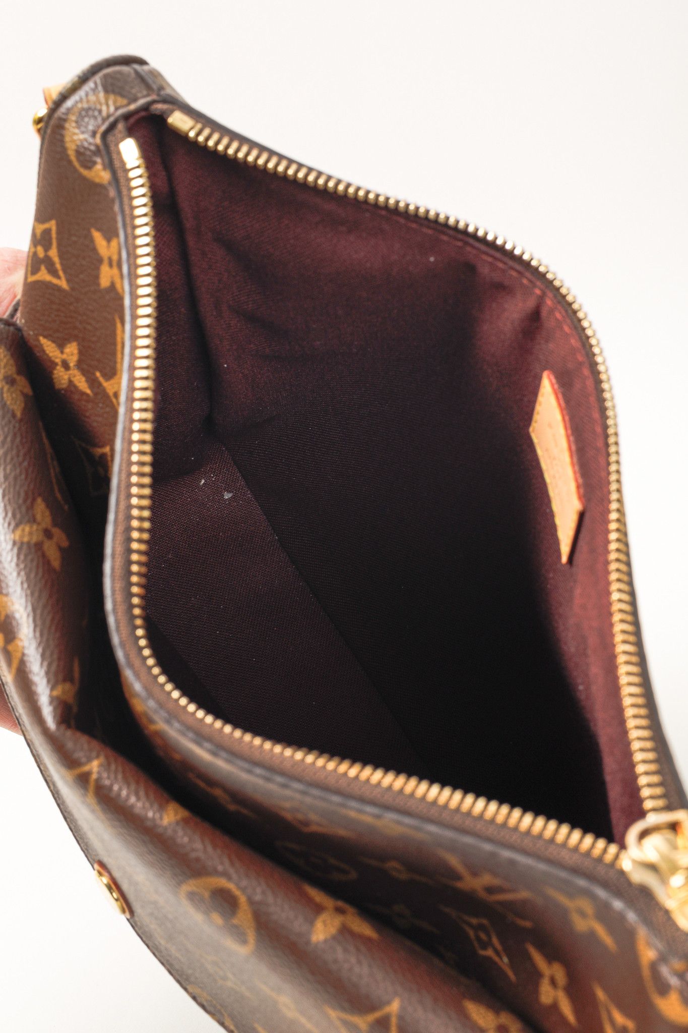 Louis Vuitton Louis Vuitton Brown Monogram Canvas Mabillon Crossbody Bag Size ONE SIZE - 10 Thumbnail