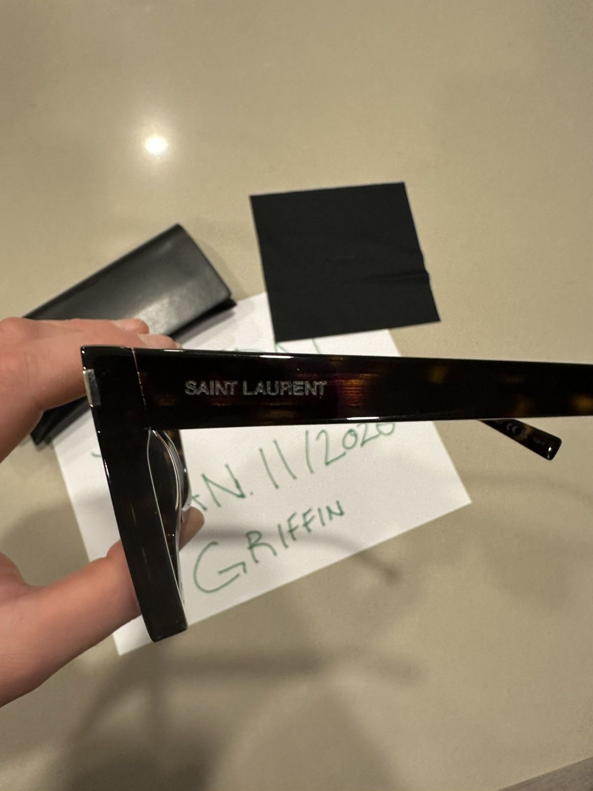 Saint Laurent Paris Saint Laurent SL610 002 Sunglasses Size ONE SIZE - 5 Thumbnail