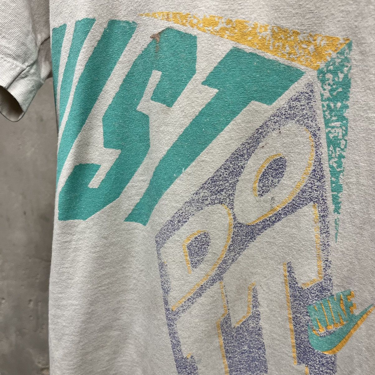 Nike × Vintage Vintage 90s Nike Pastel Logo Wraparound AOP Graphic T-Shirt Size US S / EU 44-46 / 1 - 2 Thumbnail